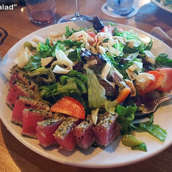 BJ's Restaurant & Brewhouse - One of my favorite BJ's lunch dishes, Seared Ahi Salad. A+ - Pizza Near Me - Austin, Texas
