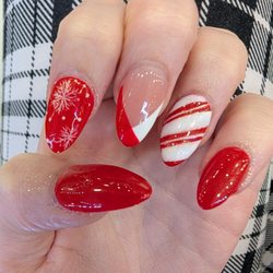 T Spa Nails - Christmas nails!