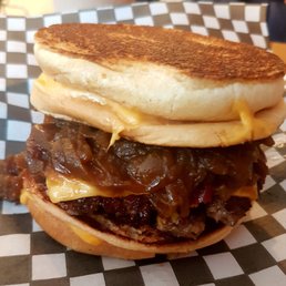 Cowlorie (burger with grilled cheese as the buns)
