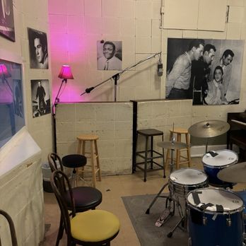 Sun Studio - Instruments - Museums Near Me - Memphis, Tennessee