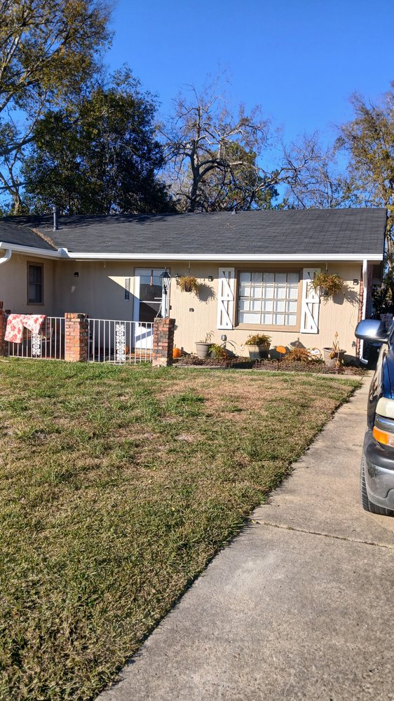 Slide of Quality Roofing & Construction