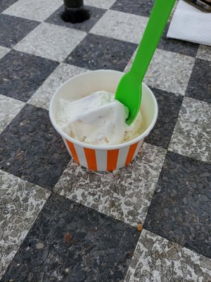 HILLTOP ICE CREAM SHOP - Updated October 2025 - 18 Photos & 34 Reviews