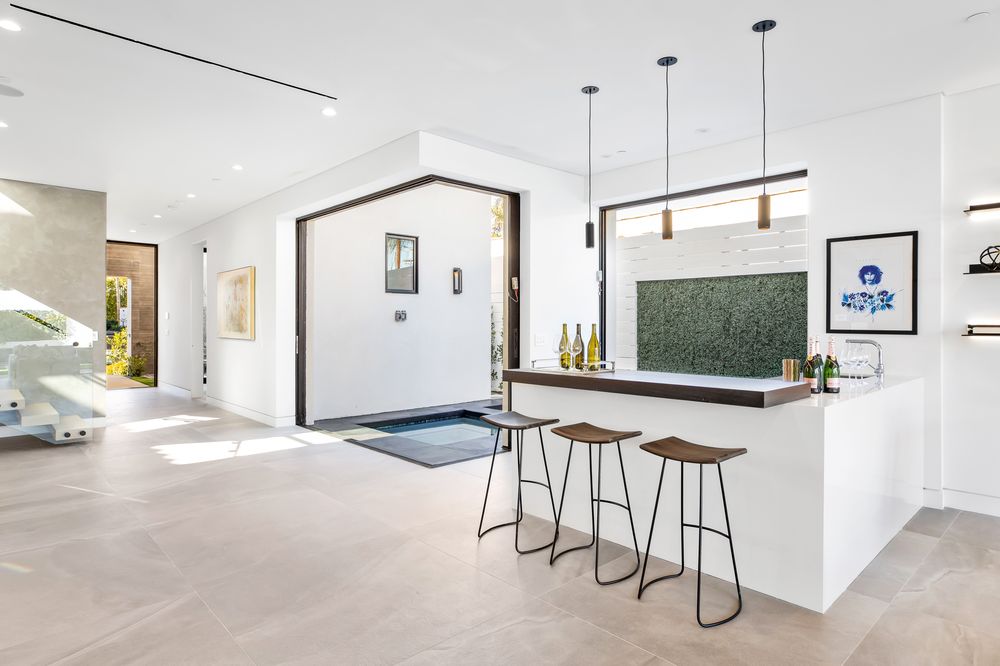 Slide of Elit Development