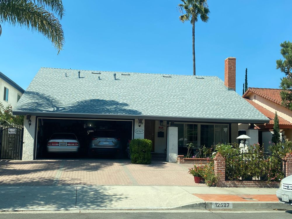 Slide of Lawsons Roofing