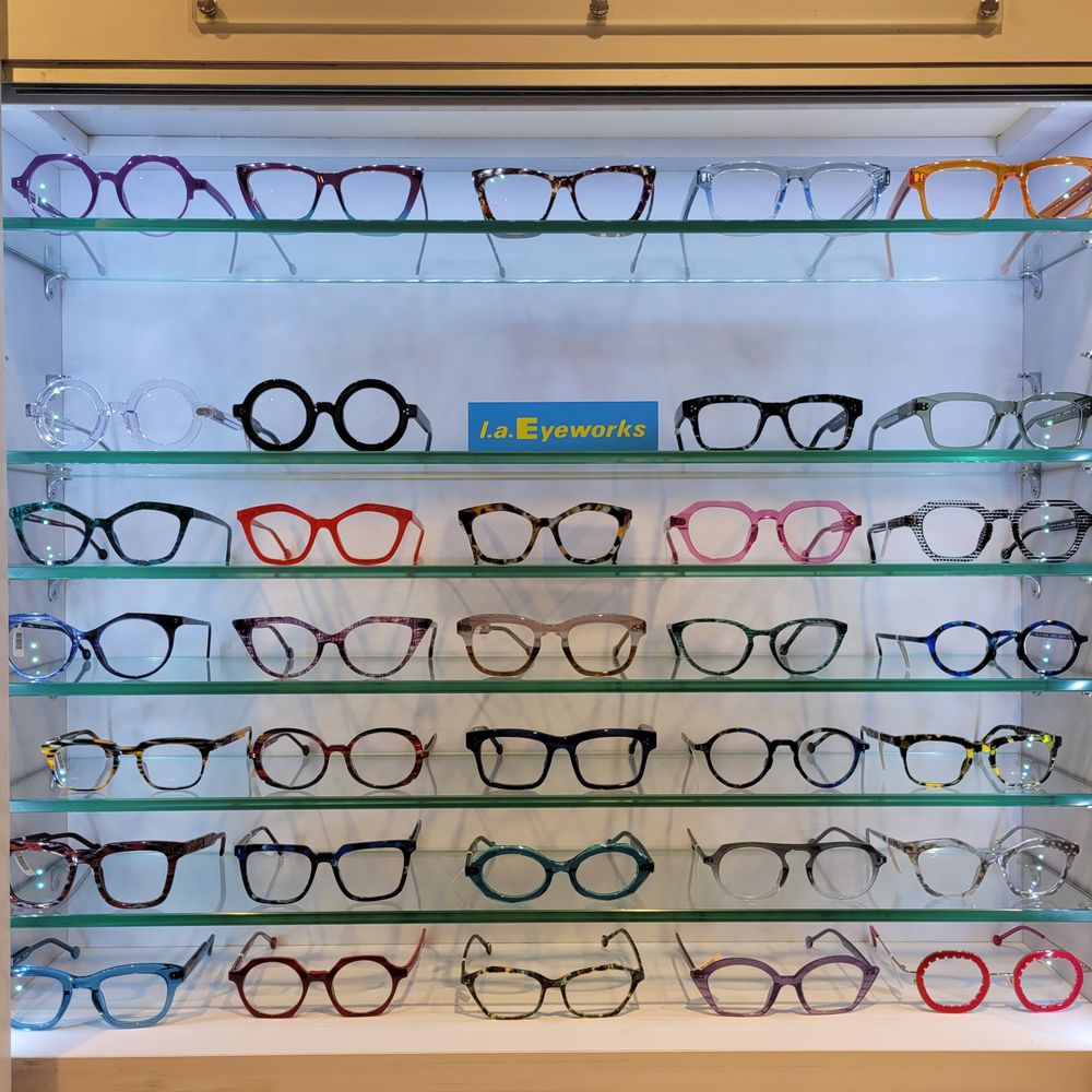 NICHE EYEWEAR BOUTIQUE Updated September 2024 10 Photos 1370