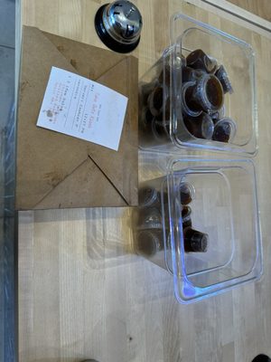 Oori Triangles - Piedmont Ave by null