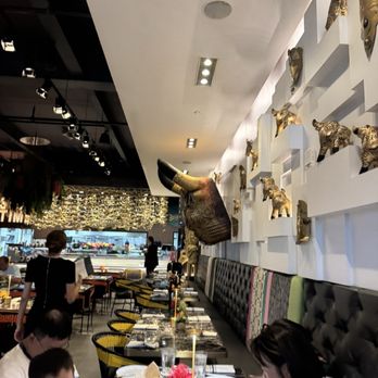 CVI.CHE 105 - Seafood Near Me - Aventura, Florida