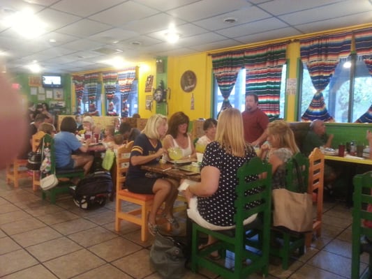 Ernesto's by null