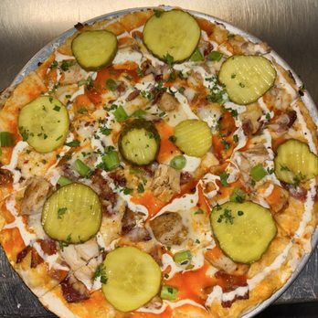 Rebar Taproom - 10in Buffalo Chicken - Sports Bars Near Me - Springfield, Missouri