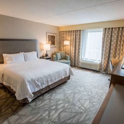 Hampton Inn & Suites Tilton - Guest room amenity