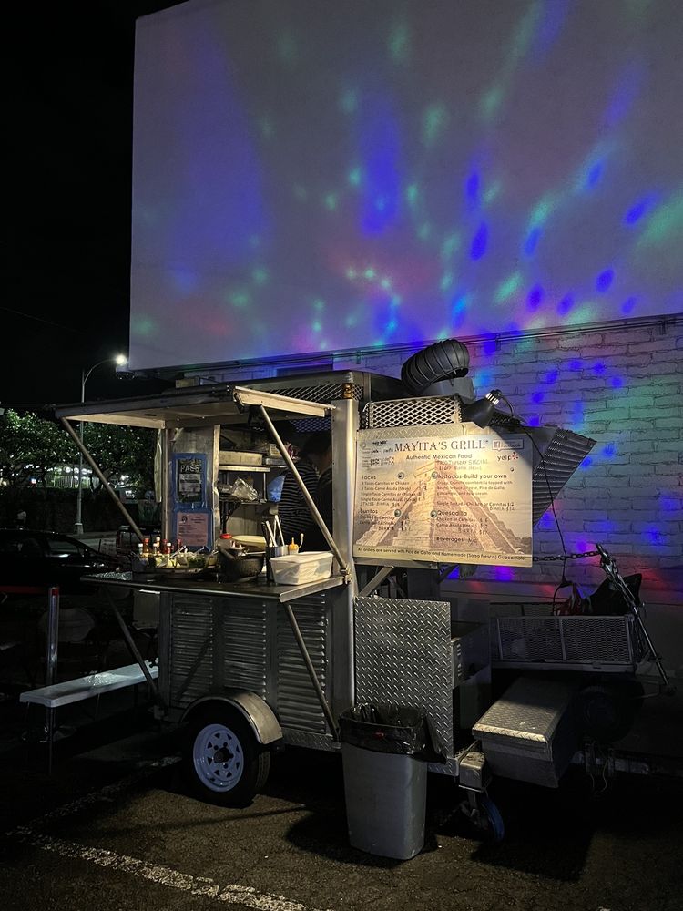Mayita's Grill