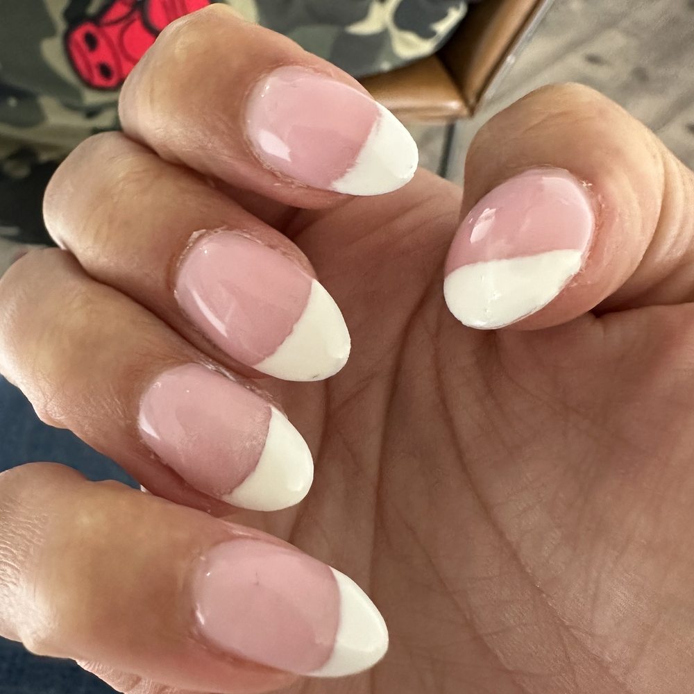 Leann's Nails - Sloppy, crooked, chunky with bubbles and blatant mistakes - Nail Salons Near Me - Alameda, California Leann's Nails - Sloppy, crooked, chunky with bubbles and blatant mistakes - Nail Salons Near Me - Alameda, California