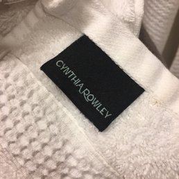 Don't these look like classic towels?  Watch out for the fold over edges...more to go wrong.