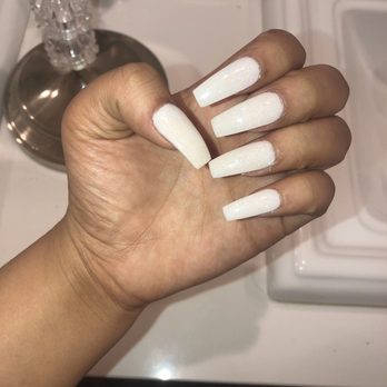 Luxe 9 Nails and Spa - Nail Salons Near Me - Corona, California