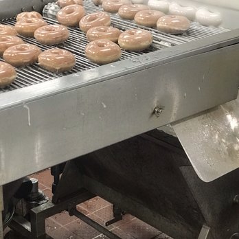 Krispy Kreme - Coming off the belt - Donuts Near Me - Mobile, Alabama