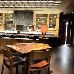 Sushi bar