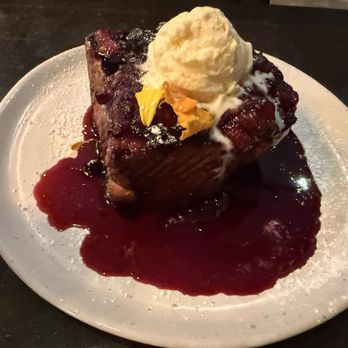 Cafe Con Ron - The berry best French toast - Seafood Near Me - Los Angeles, California