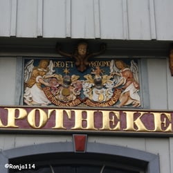 Berg-Apotheke