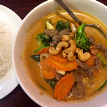 Athens Wok - The picture doesn't do it justice. Masaman beef curry with rice. - Thai Near Me - Athens, Georgia Athens Wok - The picture doesn't do it justice. Masaman beef curry with rice. - Thai Near Me - Athens, Georgia