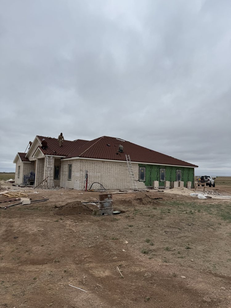 Slide of Venture Roofing & Construction