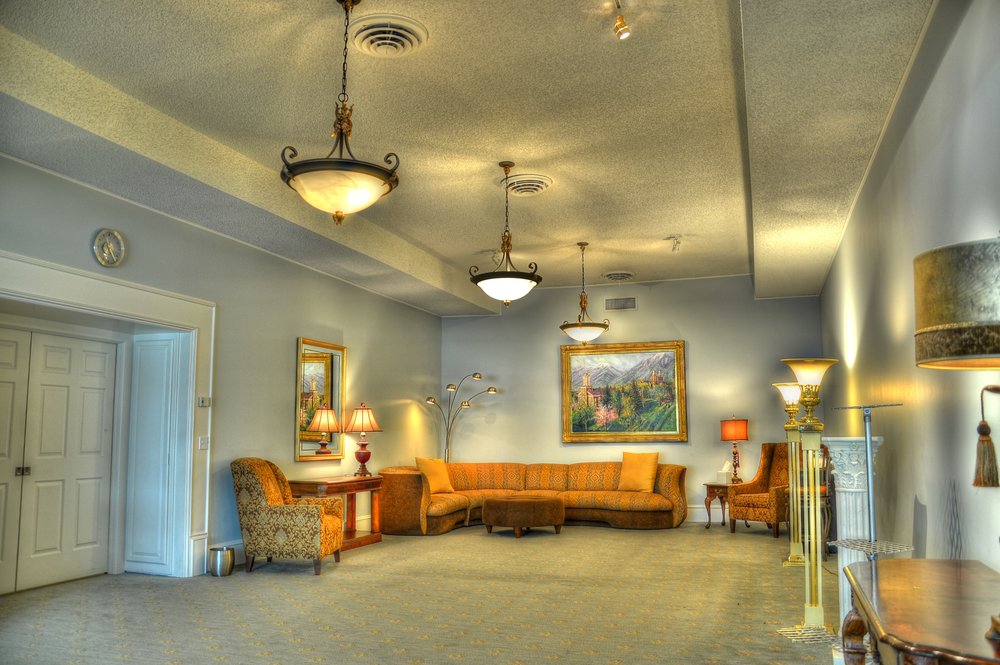 ALLENHALL MORTUARY Updated June 2024 13 Photos 34 E Center St