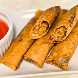 Lumpia Queen Of AZ - Pork lumpia with dipping sauce