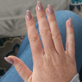Tracy's Nails - Nail Salons Near Me - Capitola, California