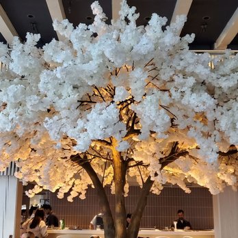 Janken - Centerpiece ;) - Japanese Near Me - Portland, Oregon
