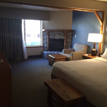 Holiday Inn The Lodge at Big Bear Lake - My room - Big Bear, CA