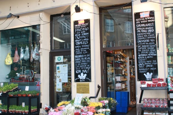 Gutta på Haugen by null