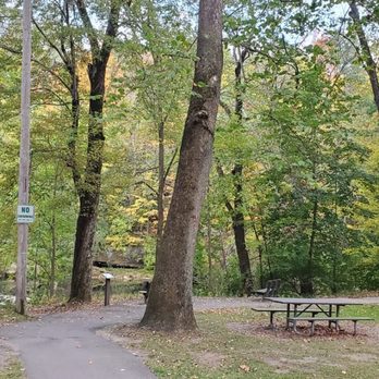 David Fortier River Park - Parks Near Me - Olmsted Falls, Ohio