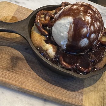 Spot Dessert Bar - Cookie Camp - Desserts Near Me - Long Island City, New York Spot Dessert Bar - Cookie Camp - Desserts Near Me - Long Island City, New York