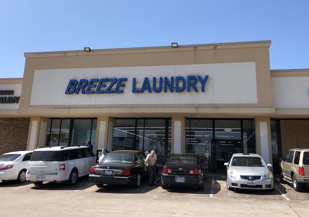 BREEZE LAUNDRY Updated September 2024 21 Photos 3501 Gus