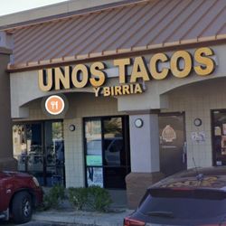 Unos Tacos Y Birria - The front door, so you don't miss it