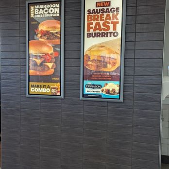 Wendy's - Fast Food Near Me - Torrington, Connecticut