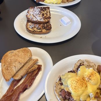 Eggs Up Grill - Breakfast & Brunch Near Me - Clemson, South Carolina Eggs Up Grill - Breakfast & Brunch Near Me - Clemson, South Carolina