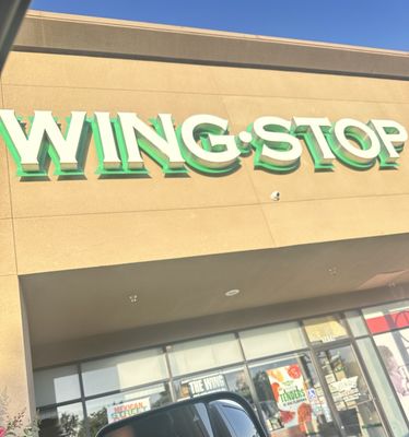 Wingstop by null