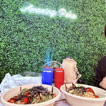 Amazing Poke - Turf wall - Sushi Bars Near Me - Corona, California
