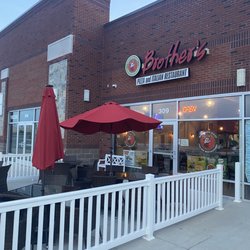 Brother's Italian Restaurant - Outside
