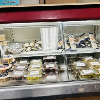 Lucchesi's Ravioli & Pasta Company by null