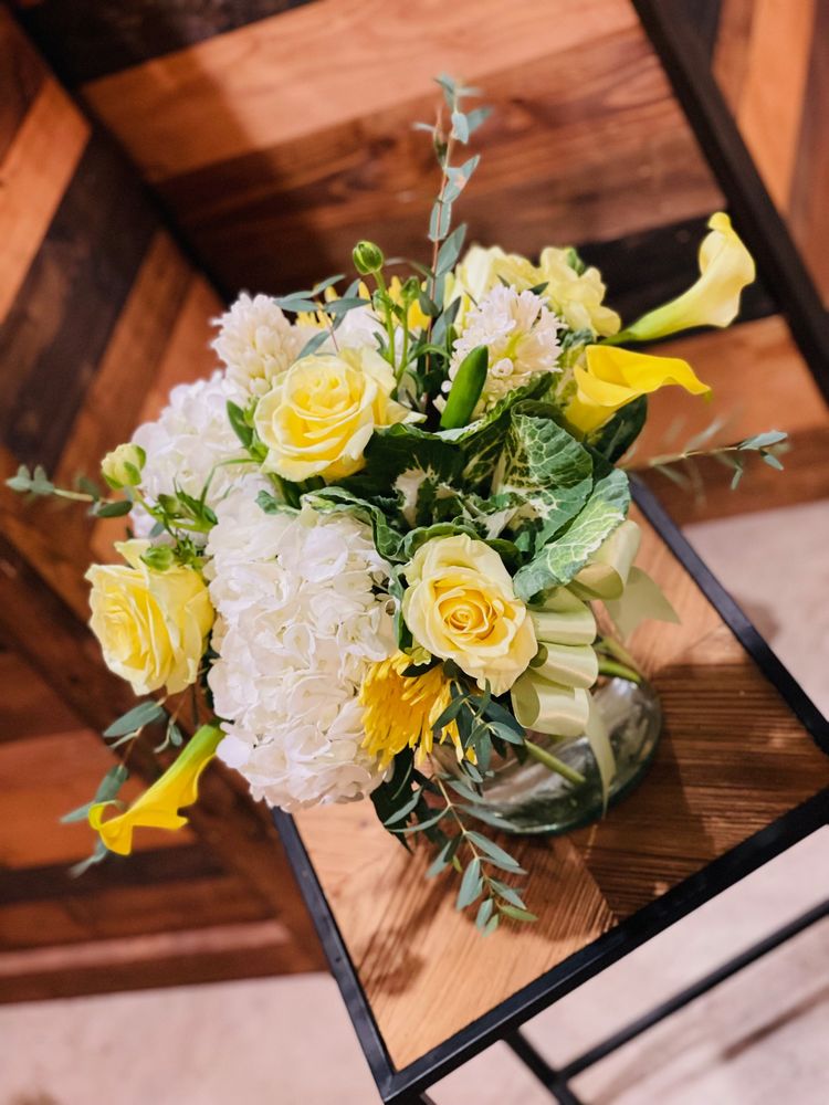 HUTTO FLOWER MARKET & BOUTIQUE Updated September 2024 132 Photos