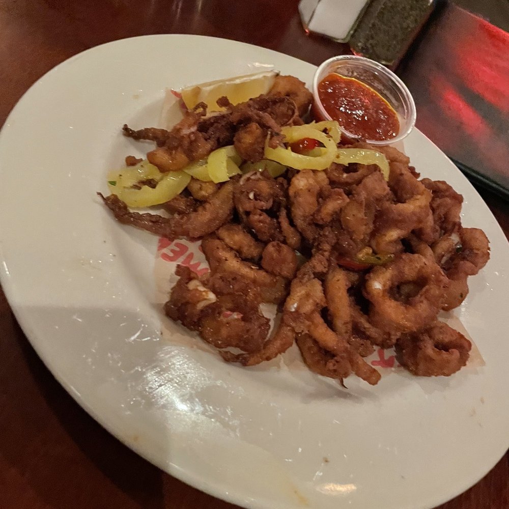 Summer Shack - Boston - Calamari w/ Peppers and Garlic Butter - Seafood Near Me - Boston, Massachusetts Summer Shack - Boston - Calamari w/ Peppers and Garlic Butter - Seafood Near Me - Boston, Massachusetts