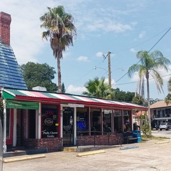Uptown Pizza - Pizza Near Me - Saint Augustine, Florida