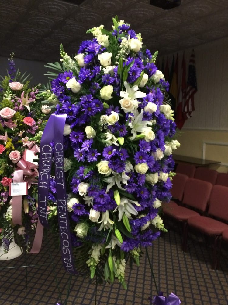 ROSA’S FLOWER SHOP Updated October 2024 10 Photos 262 E 167th St