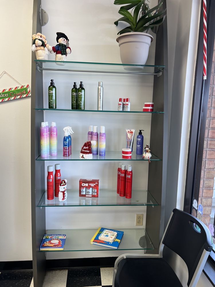 FANTASTIC SAMS HAIR SALONS Updated August 2024 22 Photos & 19