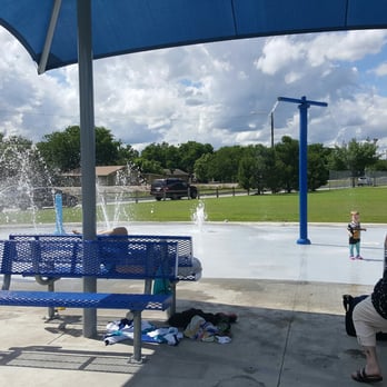 San Jose Splash Pad - Shaded benches - Parks Near Me - Georgetown, Texas