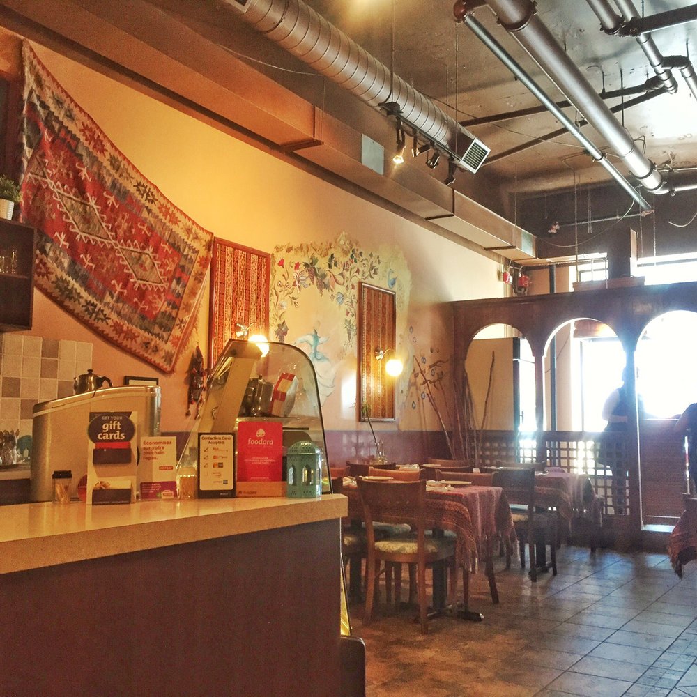 Avesta - cosy interior - Turkish Near Me - Montreal, Quebec