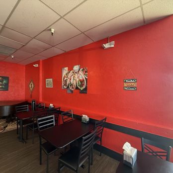 Halal Spot - Seating - Mediterranean Near Me - Citrus Heights, California Halal Spot - Seating - Mediterranean Near Me - Citrus Heights, California