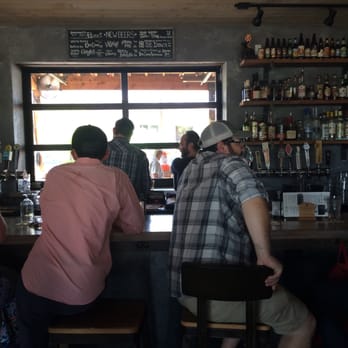 Cold Beer Company - Bars Near Me - Dallas, Texas