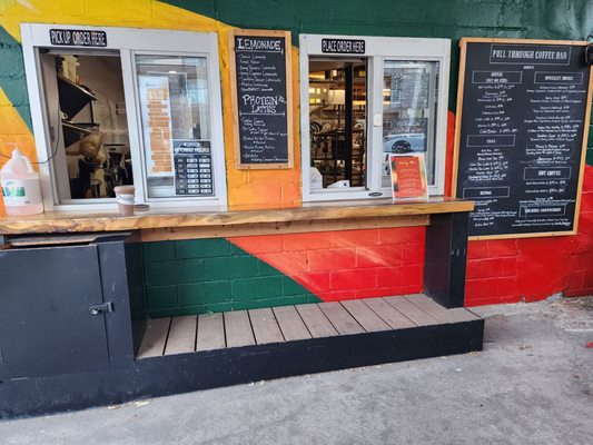 Pull Through Coffee Bar by null